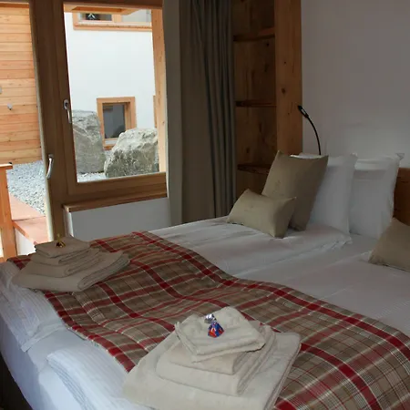 Otel Binna Und Banja 5*